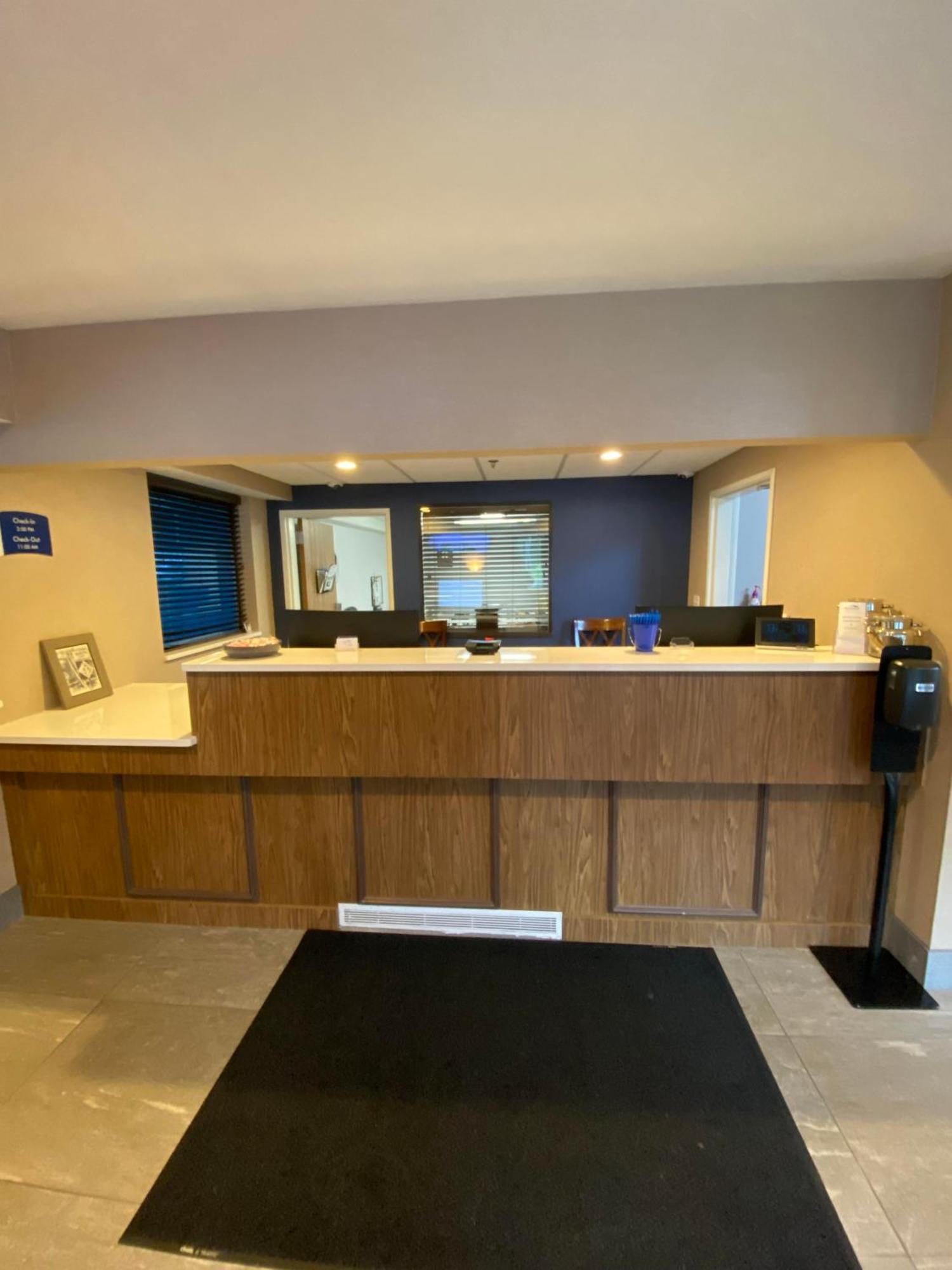 Beachfront Hotel Houghton Lake Dış mekan fotoğraf