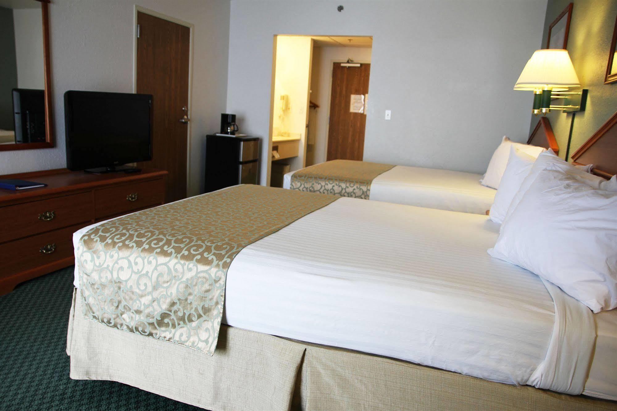 Beachfront Hotel Houghton Lake Dış mekan fotoğraf